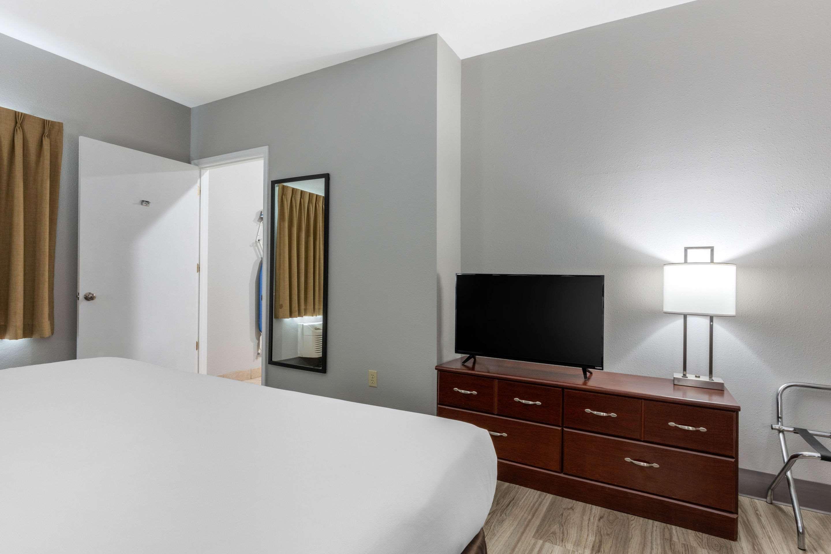 Quality Inn & Suites Demopolis Buitenkant foto