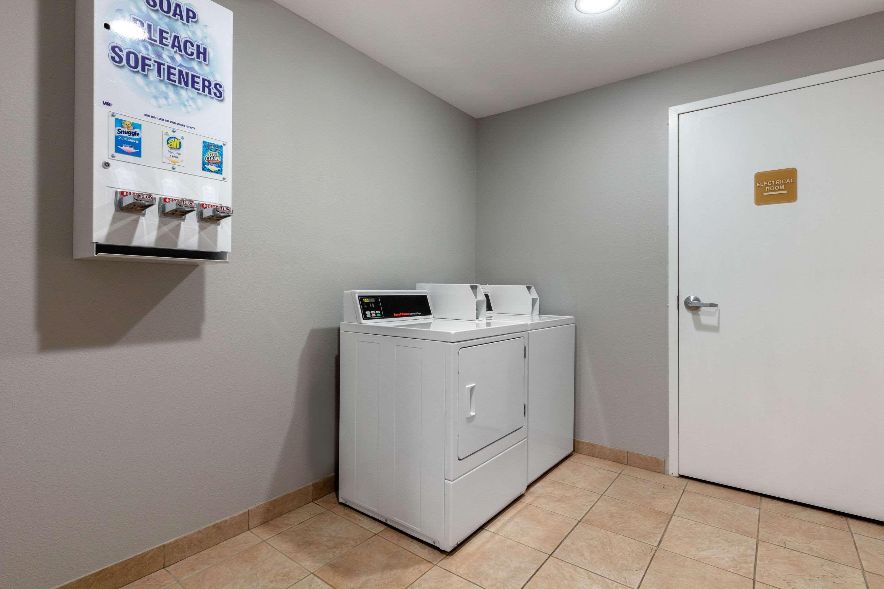 Quality Inn & Suites Demopolis Buitenkant foto